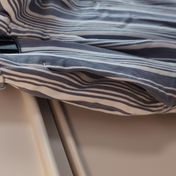 LOFT Striped Blue and White Pants - Picture 2 of 6